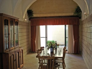 Casa Patricia Farmhouse Gozo dining area