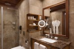 Kempinski Hotel San Lawrenz Deluxe Room Bathroom