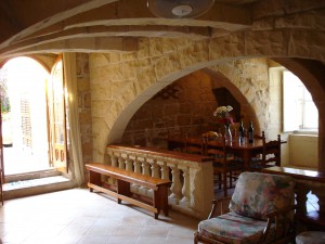 Zabetta Farmhouse Gozo dining room